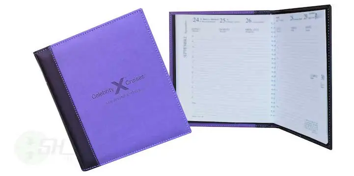 FUNDA AGENDA ESCRITORIO COMB NEGRO CON MORADO